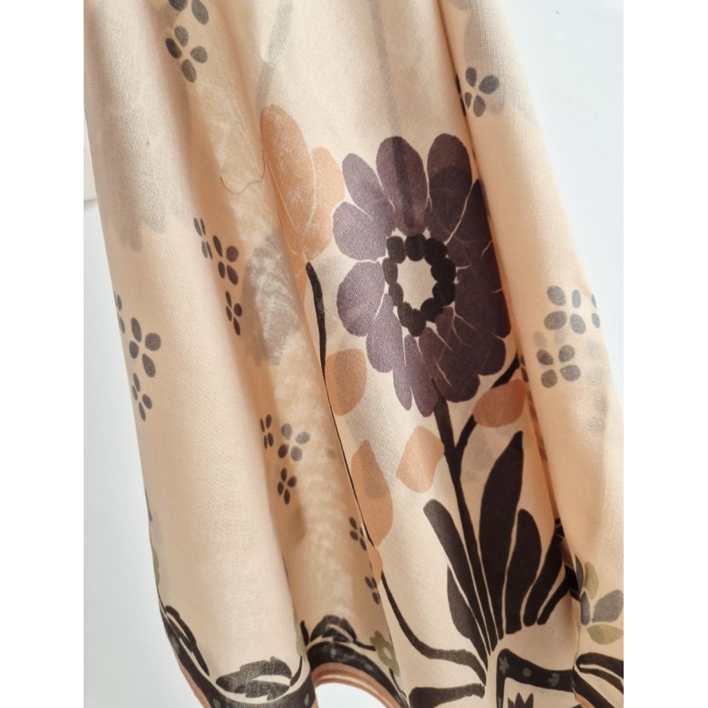 hijab KAMI. preloved