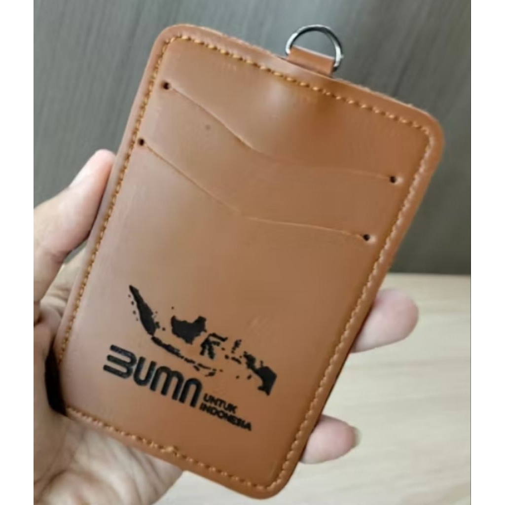 

Name Tag ID Card Kulit Holder Custom Logo Tulisan ID Card Holder Custom Logo Tulisan Termurah