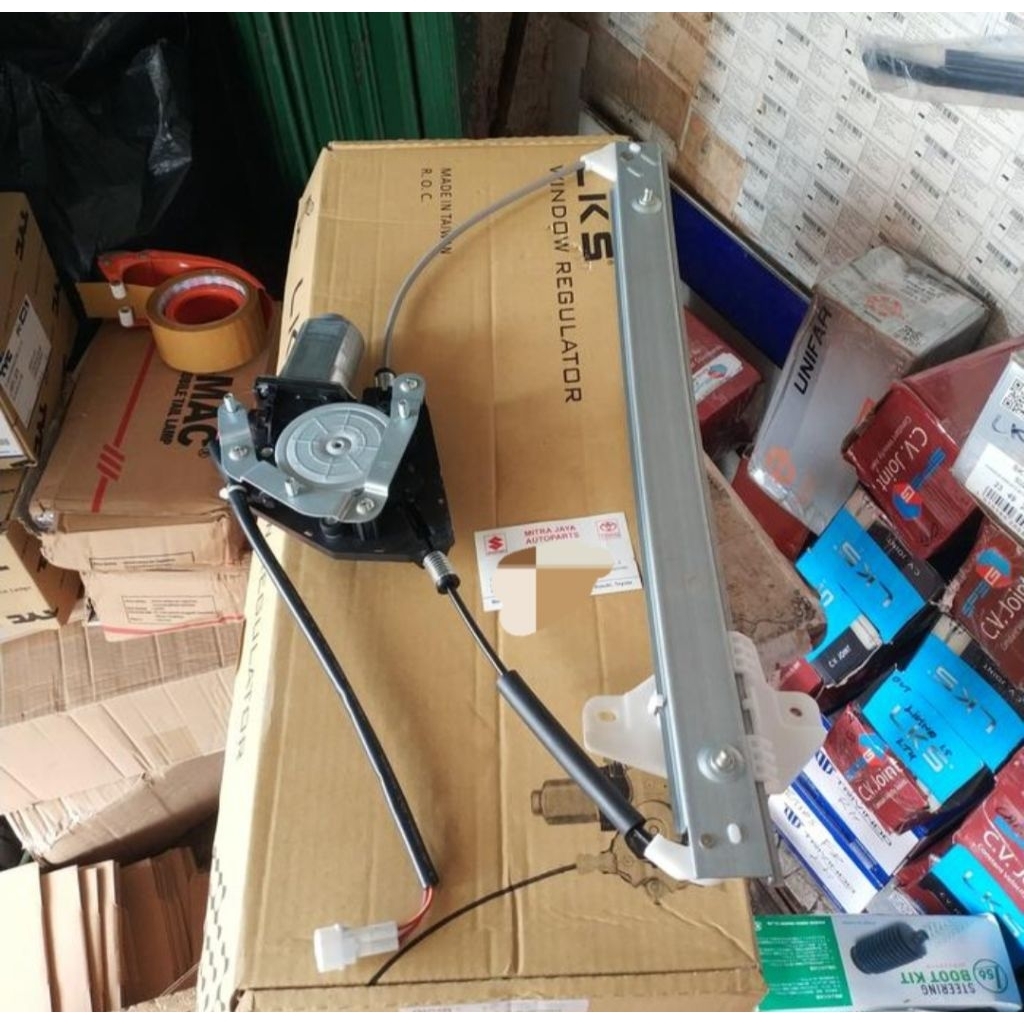 Regulator kaca Power Window Depan Karimun Estilo