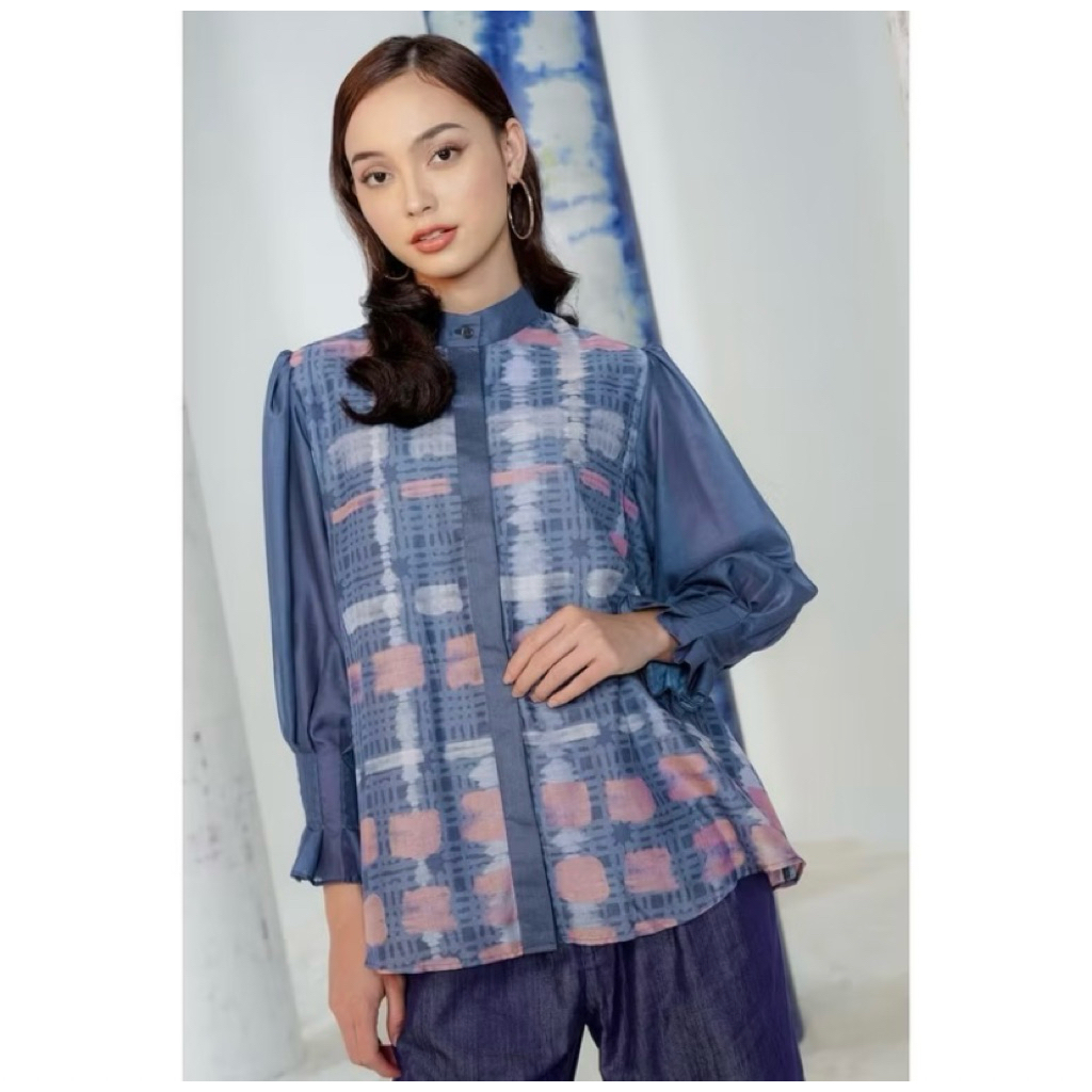 Preloved Benang Jarum Tie Dye Delight Puffy Shirt Size M (2Kali pakai)