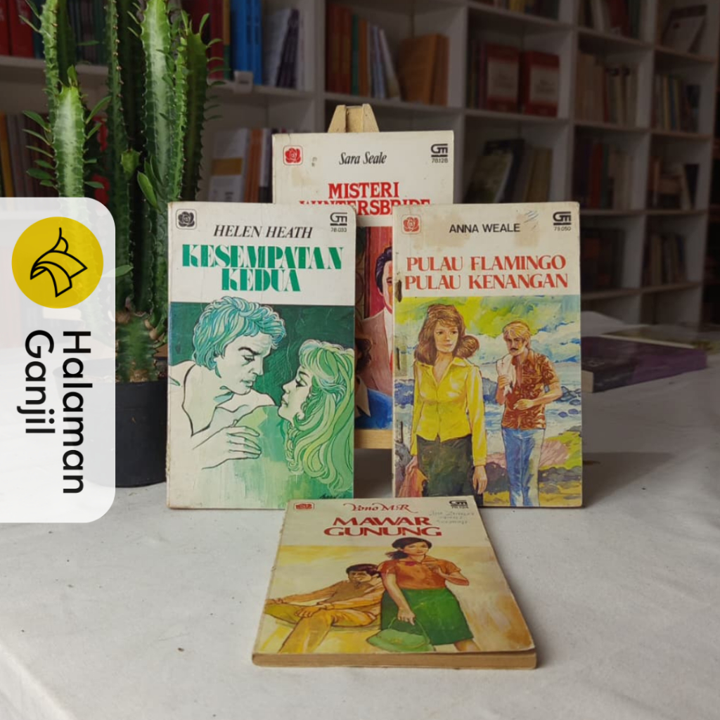Novel Terjemahan : Seri Mawar - Gramedia