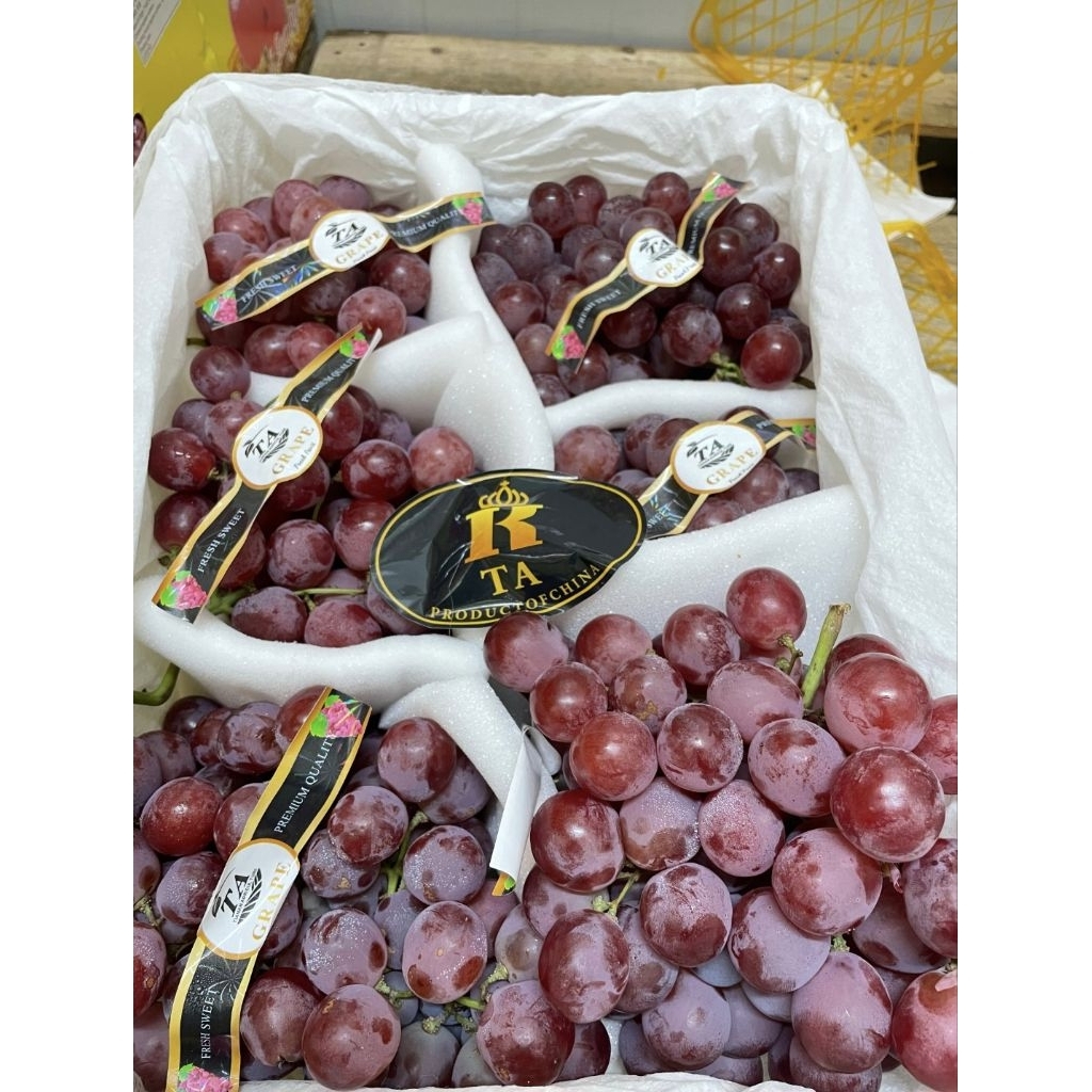 

Anggur Red Globe RRC 1kg Malang