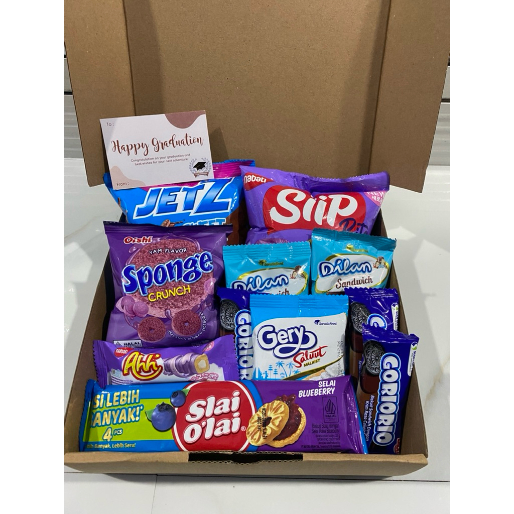 

gift box ulang tahun wisuda gift snack cowok/cewek