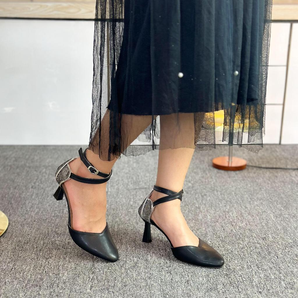 Camulucu - Heels Wanita Tali Gesper / Heels 7cm / Heels Wisuda / Heels Kondangan