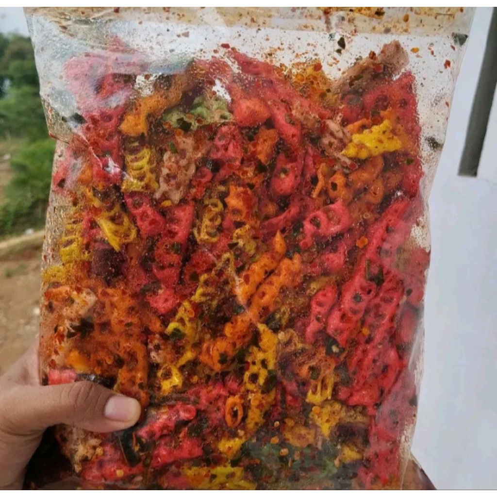 

seblak kerupuk taraje/tangga pedas daun jeruk isi 500gram
