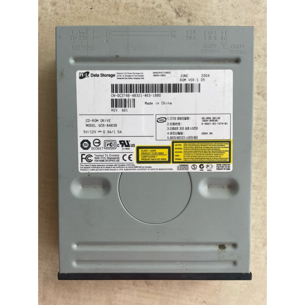 CD-ROM Drive Internal Hitachi-LG GCR-8483B IDE