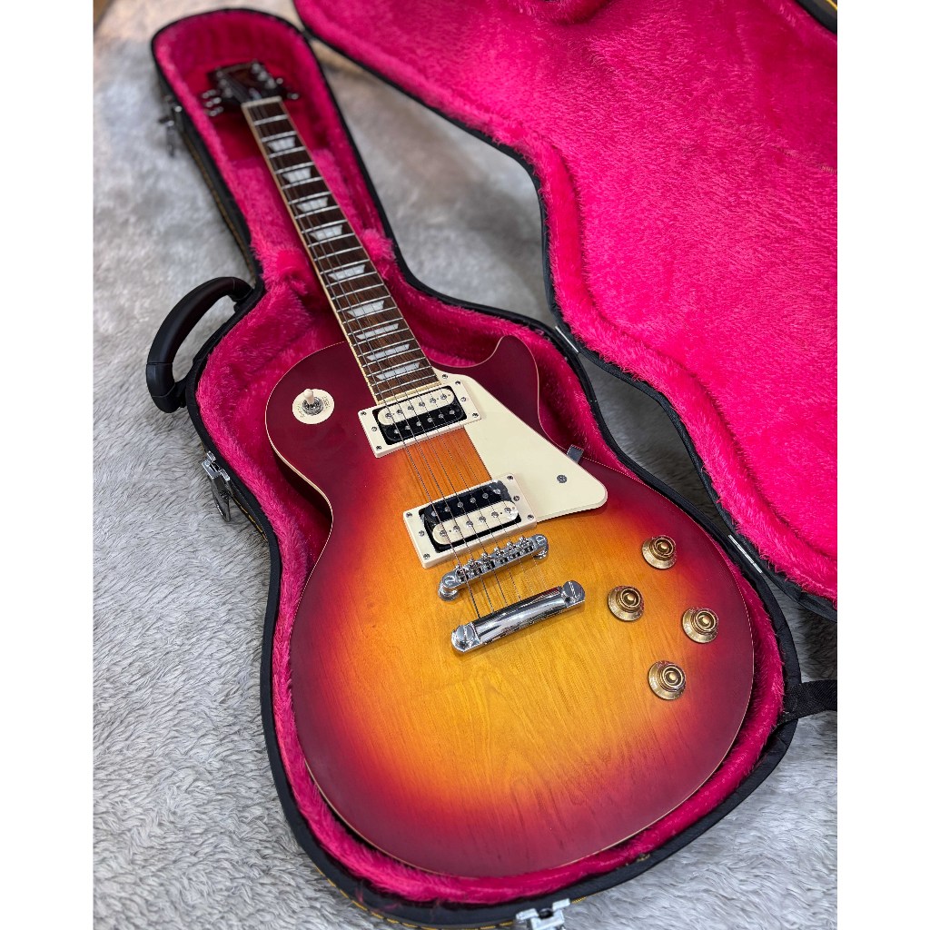 Epiphone Les Paul Classic Worn 2022 Color  Worn Cherry Sunburst Made In China Second/Used+HARCASE