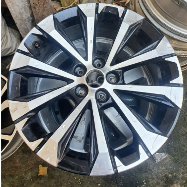 Velg ori copotan Toyota Avanza Veloz R17
