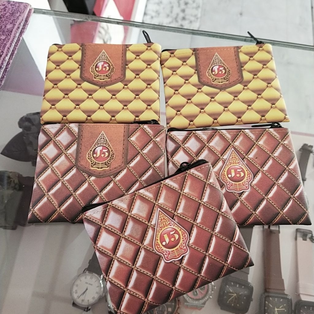 dompet mini Emas Ismoyo