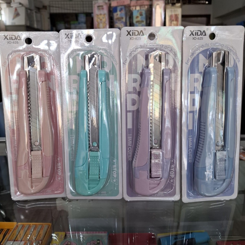 

1 Pcs Cutter XIDA XD-625 (ukuran besar ) warna pastel lucu