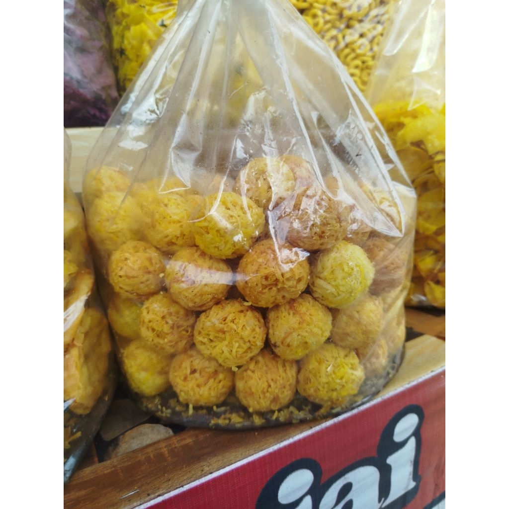 

kripik roda gandiang bulat khas sumbar