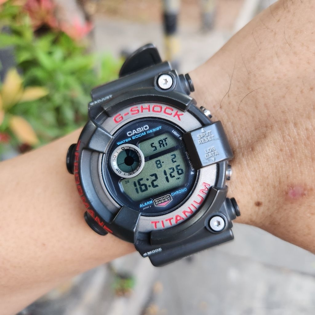 Casuo G-shock  FROGMAN DW-8200-1A Second Preloved Original