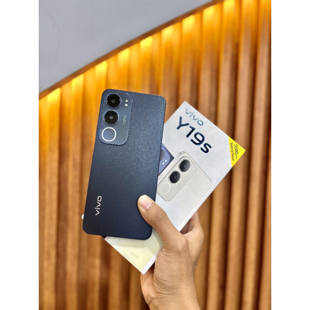 VIVO Y19S 6/128 SECOND MULUS LIKE NEW
