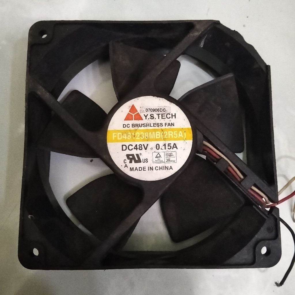 Kipas Fan DC Brushless Fan DC Y.S TECH 48v 0.15a High Speed