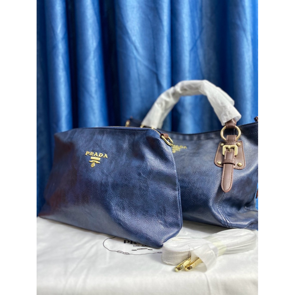 prada tote bag / sling bag kulit