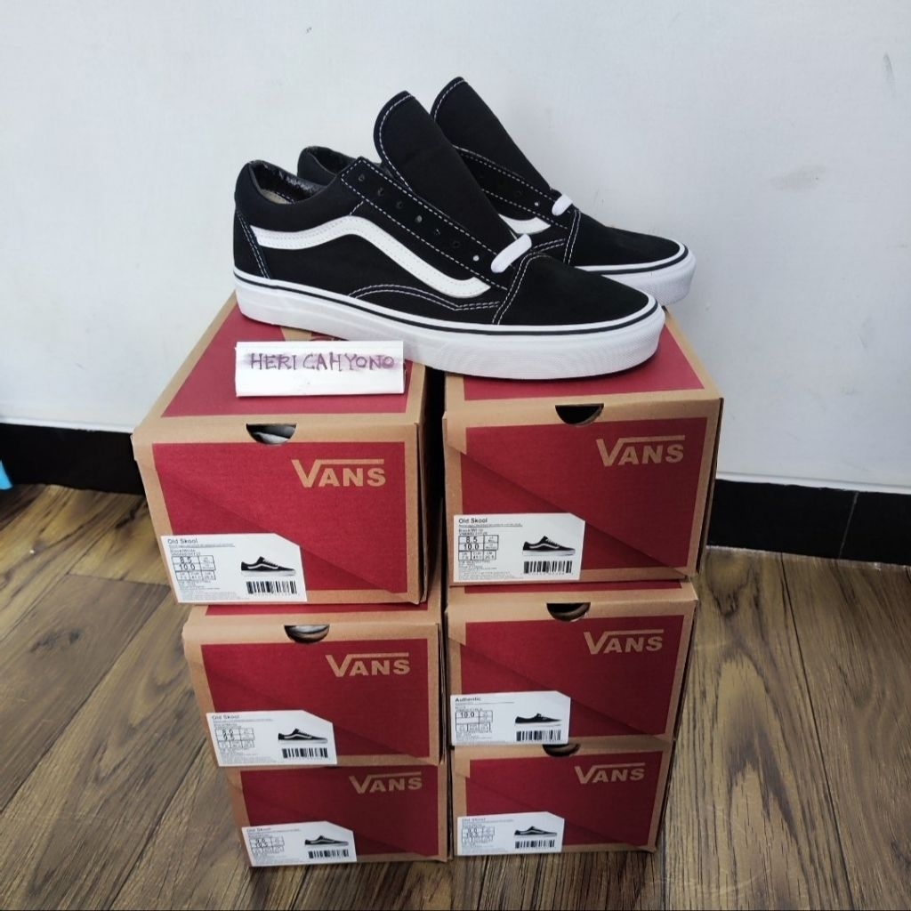 Sepatu Old Skool Black White Resmii