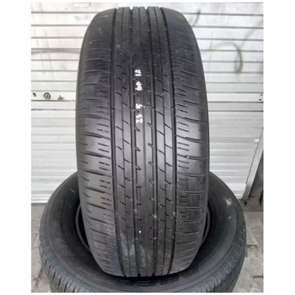 ban mobil merek Bridgestone dueler ht ring 235/60 18