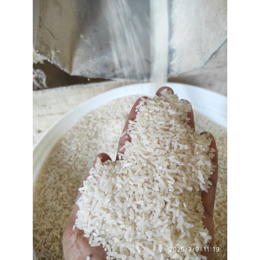 

BERAS SLYP Pulen 15kg rice food