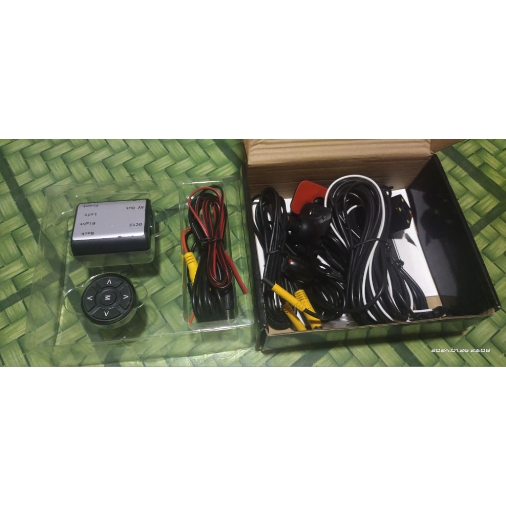 Kamera Mobil 4 View (Depan, belakang, spion kiri + spion kanan)