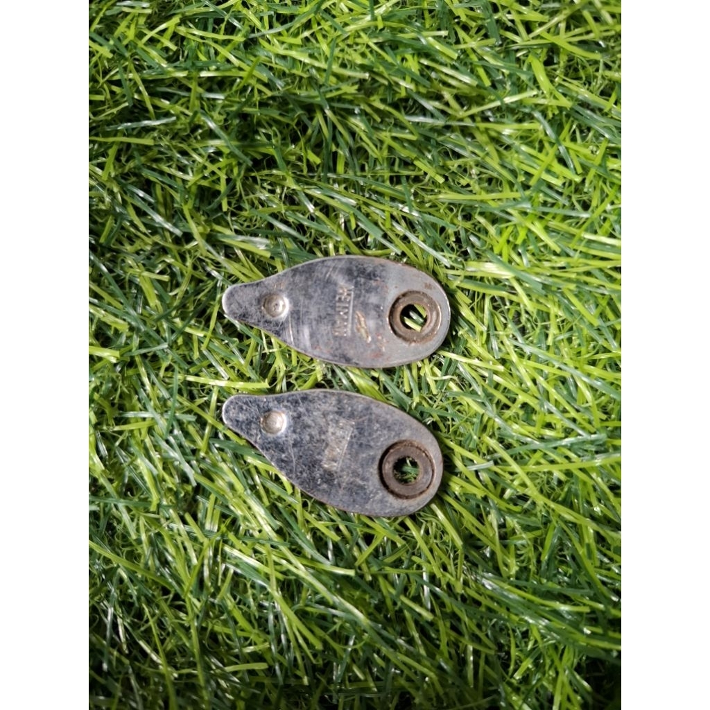 Daun kunci stang vespa sprint super original neiman