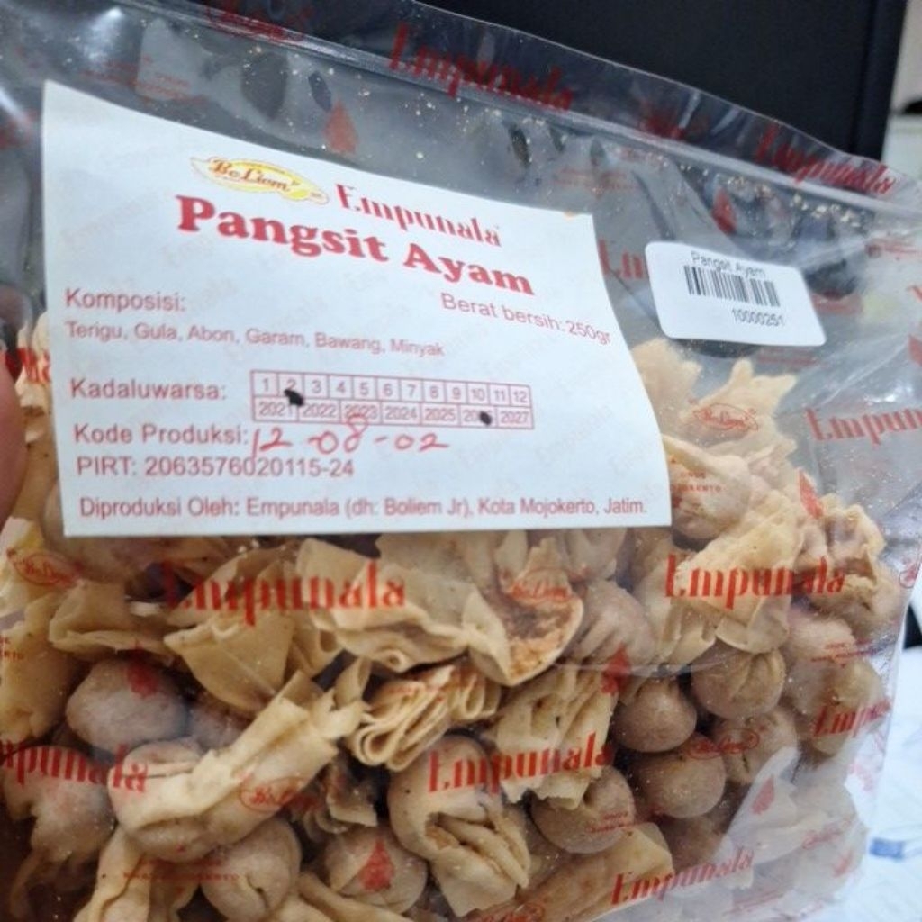 

Pangsit Ayam Enak
