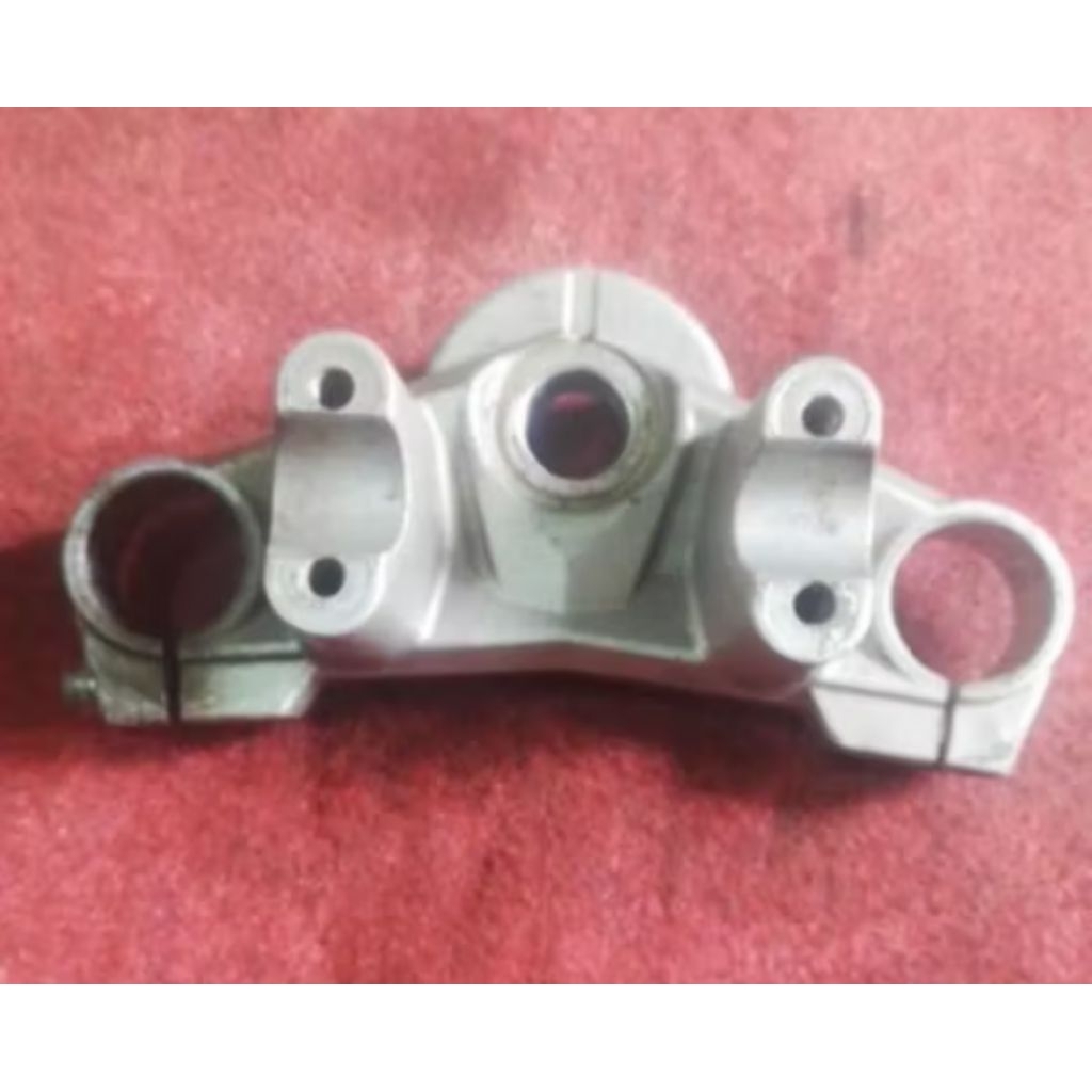 SEGITIGA ATAS VIXION NEW ORIGINAL 1PA