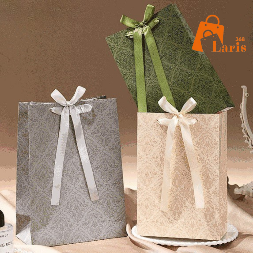 

Laris Paper Bag / Paperbag Tas Souvenir Batik Etnik Ethnic Vintage Embos Dapat Pita Premium