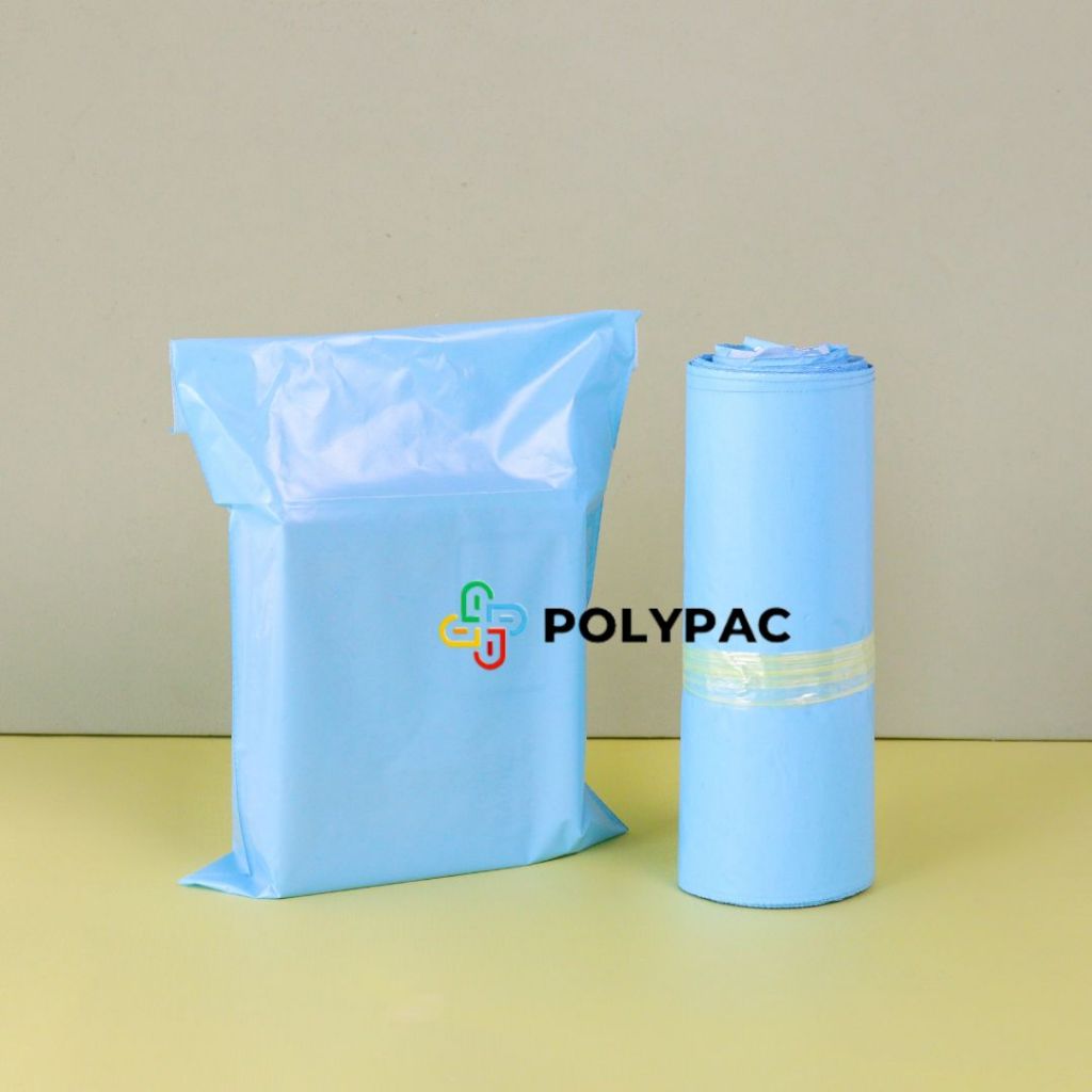 

Plastik Polymailer Biru PE ADAMAS 17x30 20x30 20x40 25x35 25x40 30x40 30x50 35x50 40x50 40x60 45x60 50x60 Warna Biru Glossy Semi - Polymailer Lem Kantong Packing Online Biru Blue Pastel Matte Glossy SF A B C D PO LD HD Tekstur