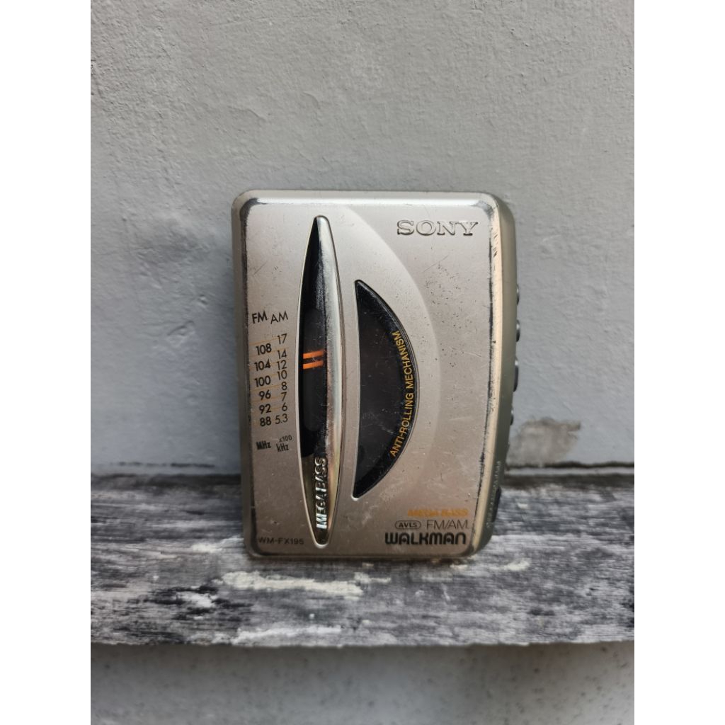walkman pemutar kaset pita retro sony wm fx 195