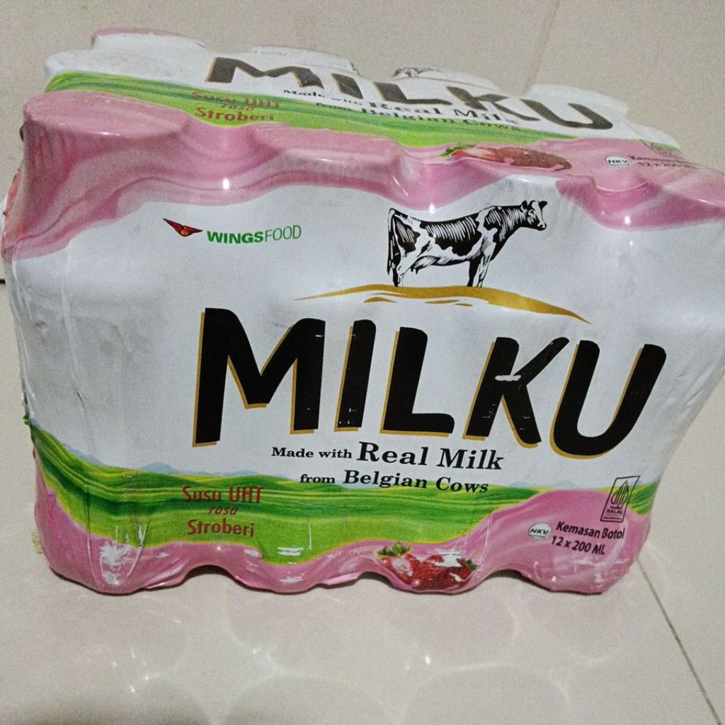 

⚡INSTAN⚡(1 BAG) MILKU RASA STRAWBERRY 200 ML- isi 12BOTOL