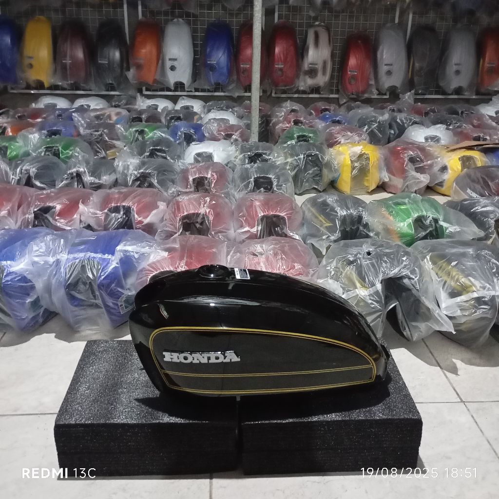 Tangki CB 100 CB 125 Hitam list Gold Galvanis Tebal cat Luar Dalam