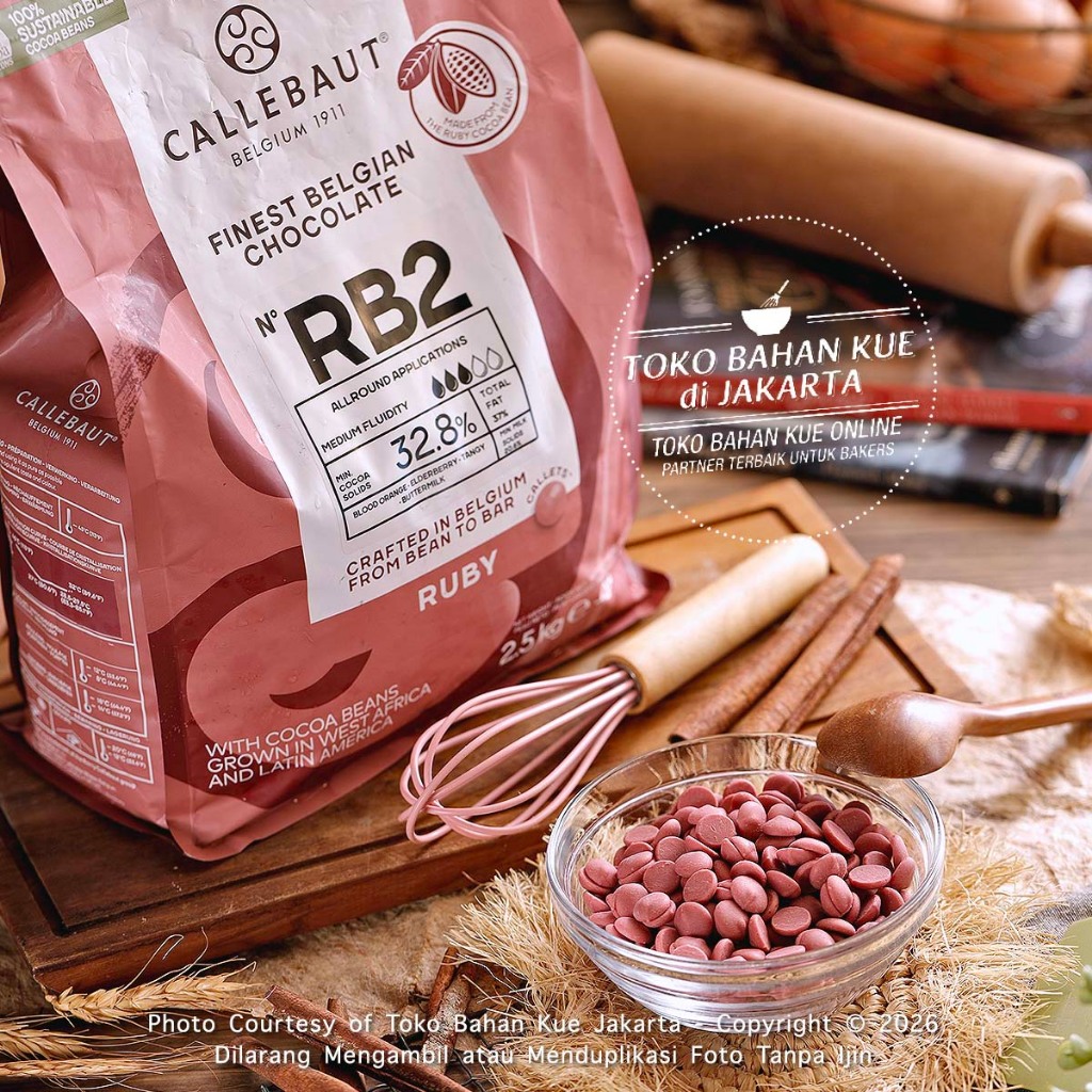 

Callebaut RUBY 1kg Couverture Chocolate Pink RB2 Cokelat 32,8% Berry