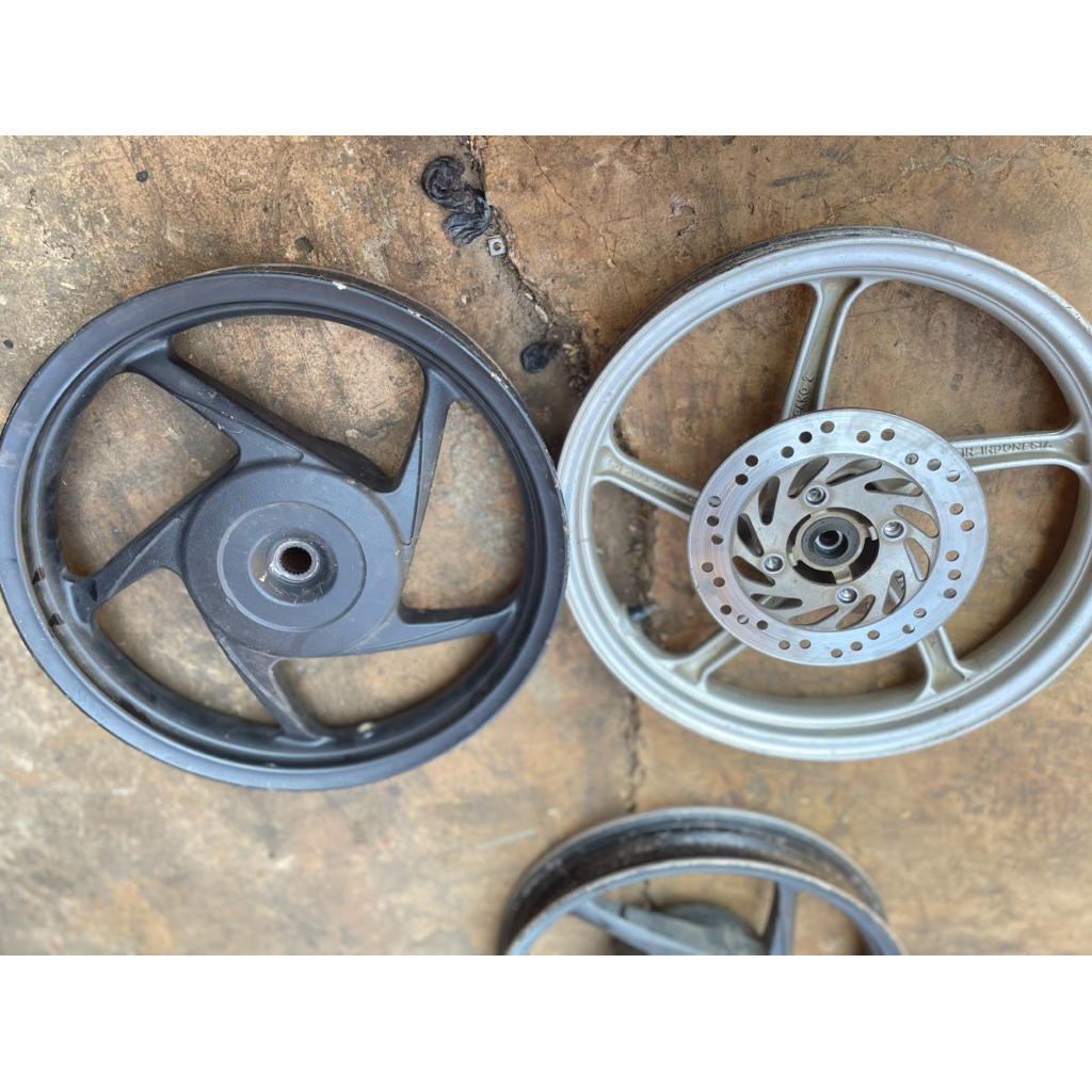velg beat/scoopy depan belakang ring 14