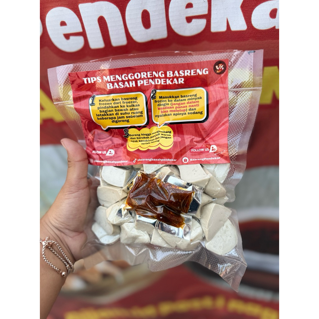 

Basreng Pendekar Pedas Mentah Viral Kemasan Vacum Isi Ikan Plus Gratis Bumbu Chili Oil Juragan Lokal