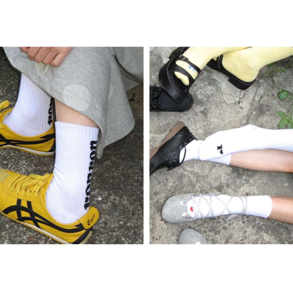 READY STOCK RONRON LOGO SOCKS SOFT YELLOW