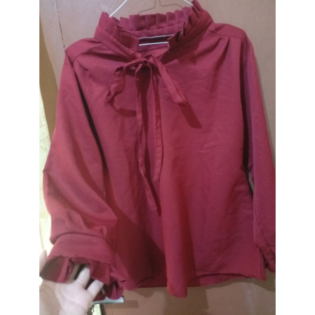 Blouse ruffle (Preloved)
