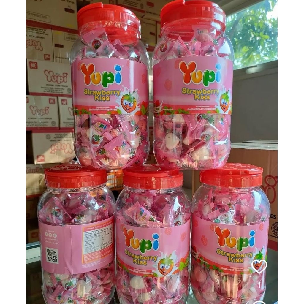 

Permen YUPI toples Pink Love