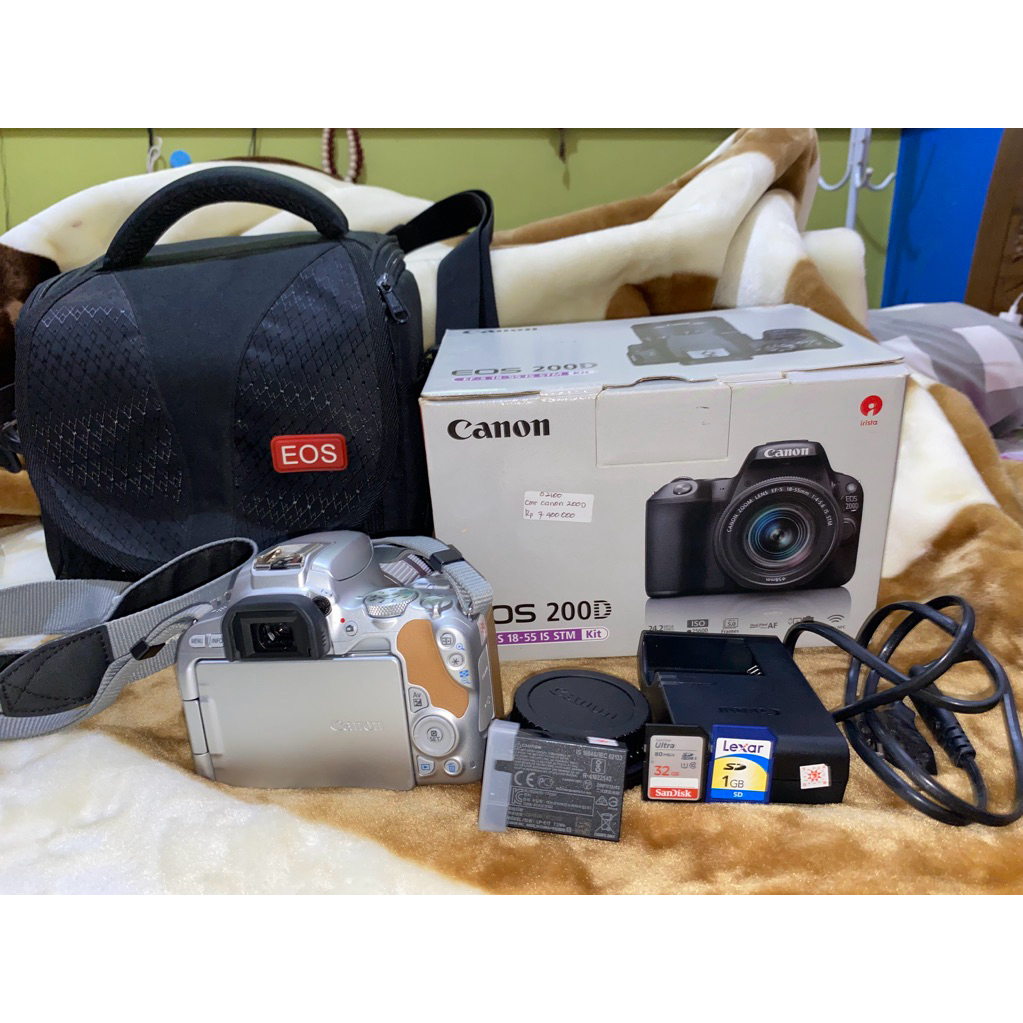 Canon eos 200D
