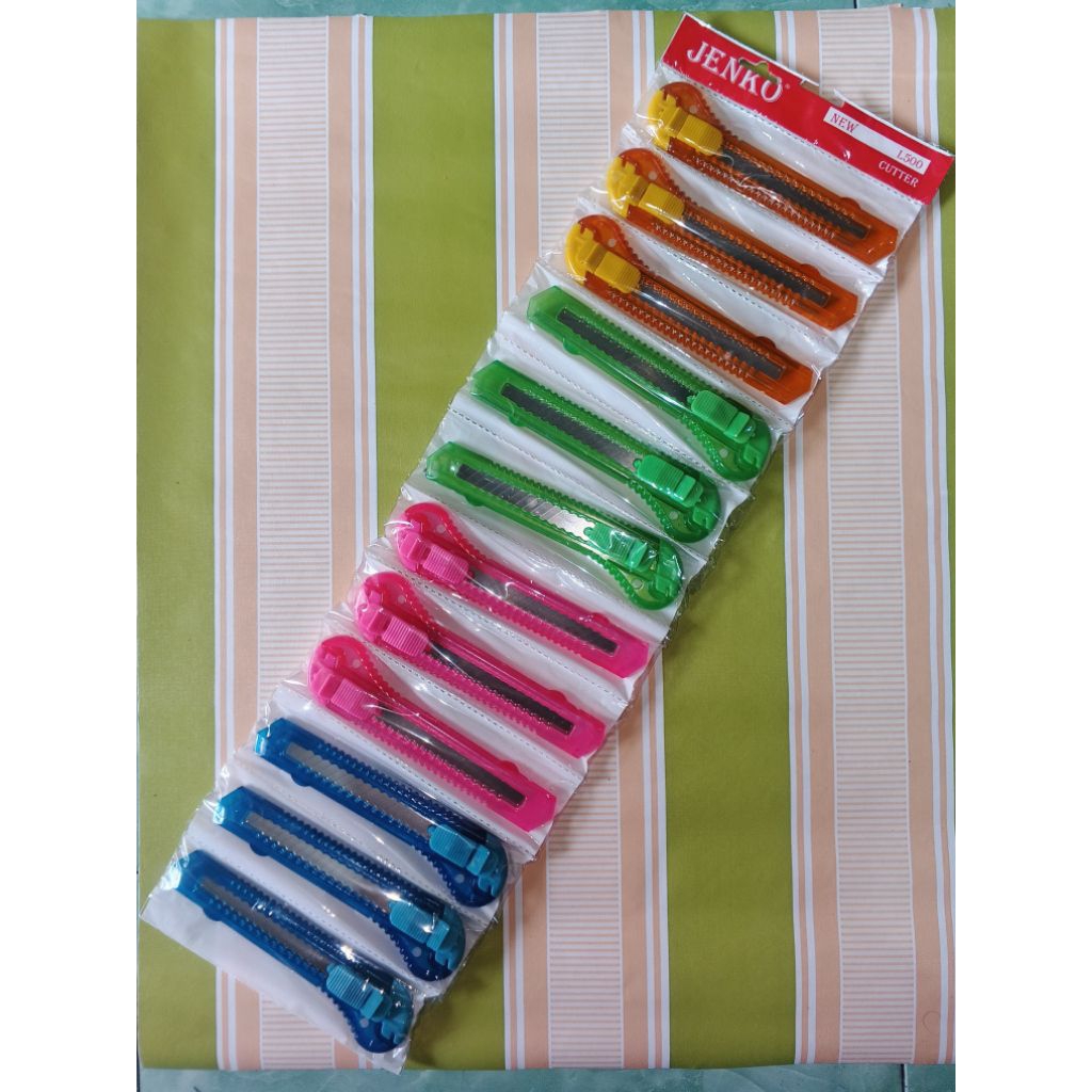 

Cutter/kater besar tajam murah