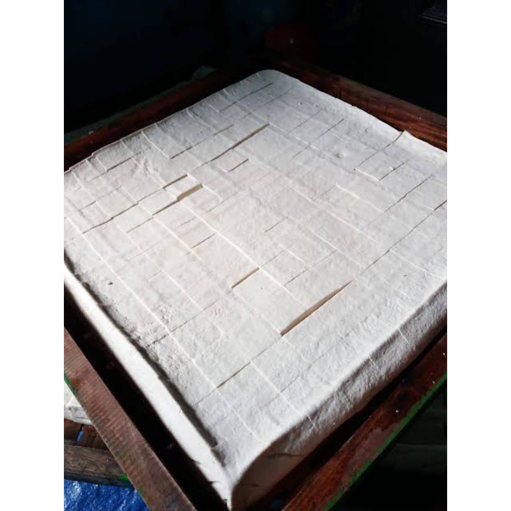 

Tahu Sumedang Mentah Isi 10 Pcs
