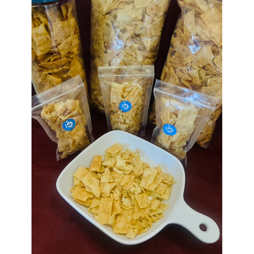 

KERIPIK PANGSIT TSB - Asin & Pedas Jeruk Purut (500gr)