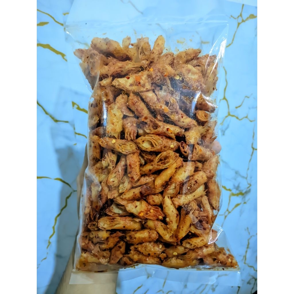 

KERIPIK LUMPIA KERING GURIH PEDAS RENYAH ( 500 gr)