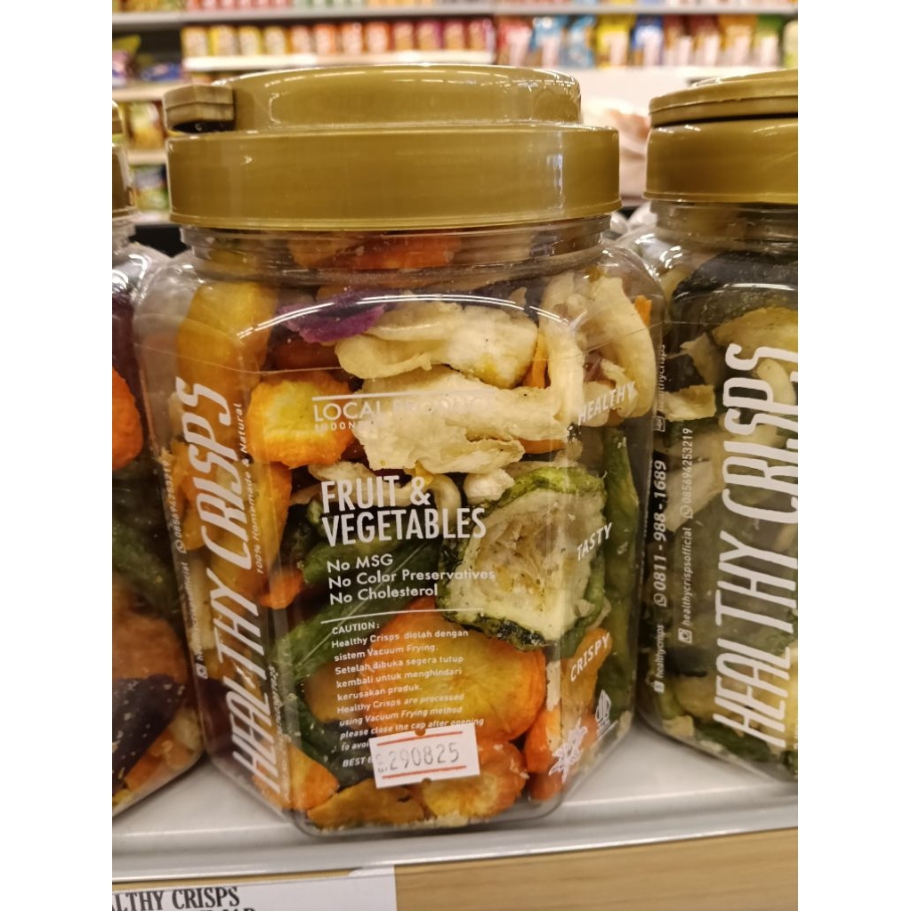 

healthy crispy fruits and vegetables snack per 1 botol keripik sayur dan buah