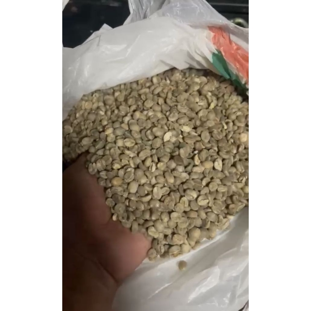 

robusta jawa barat 1KG