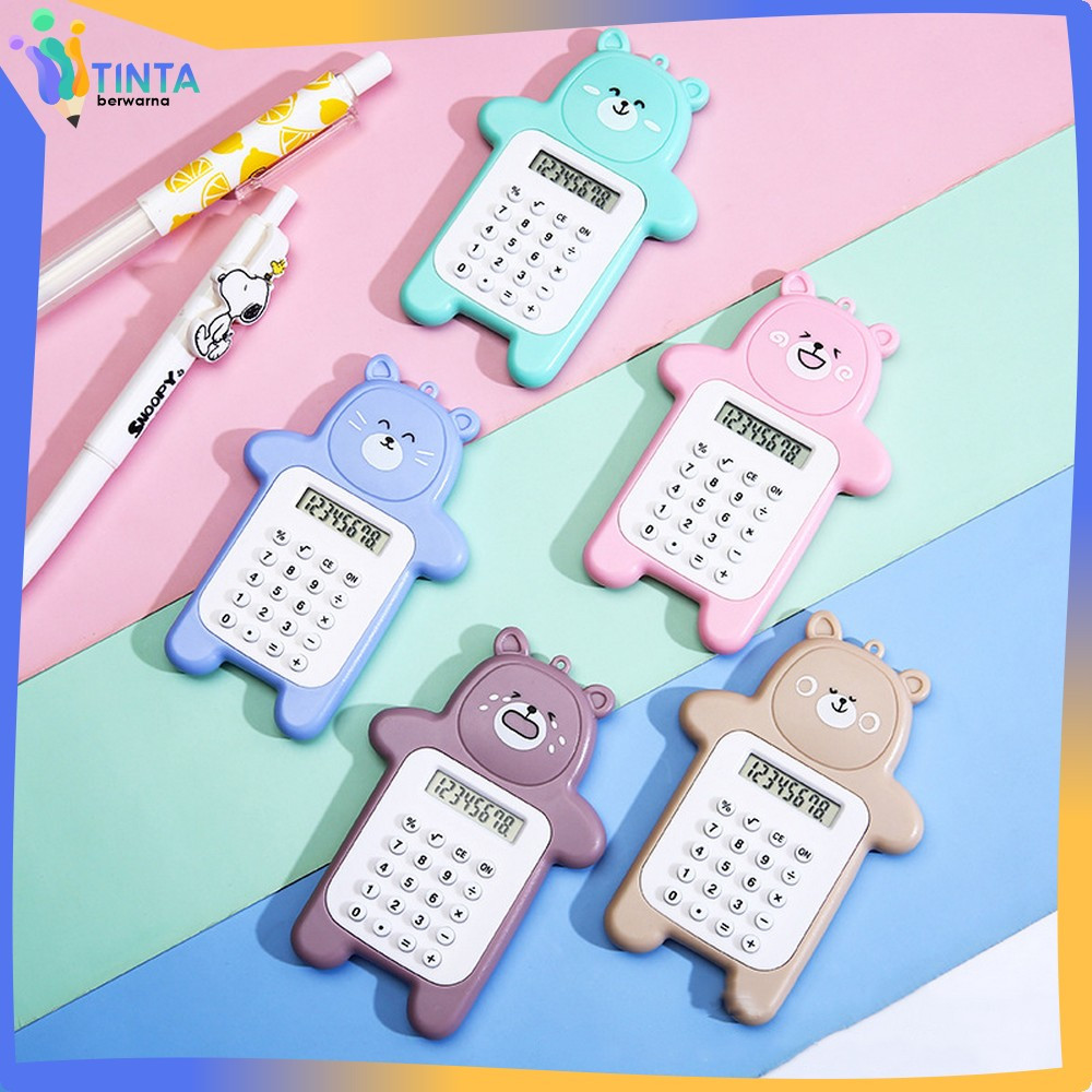 

Kalkulator Travel Mini Portable Desain Kartun Beruang / Calculator Mini Motif Beruang 8 Digit Tombol Karet Sekolah Stationary Tinta Berwarna C325