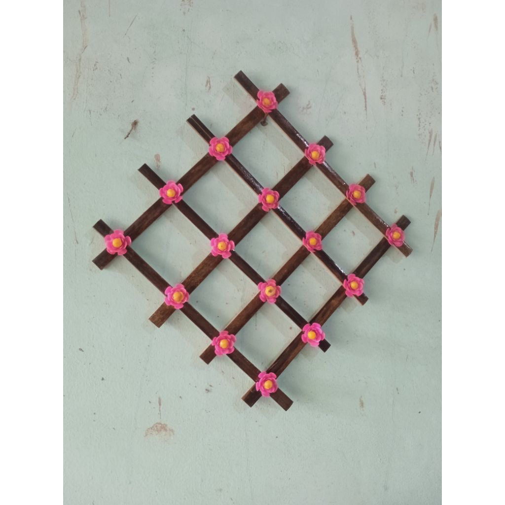 HIASAN DINDING DARI BAMBU HITAM