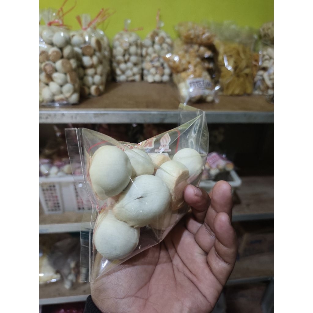 

Kue Mino / Nopia Cemilan Khas Banyumas