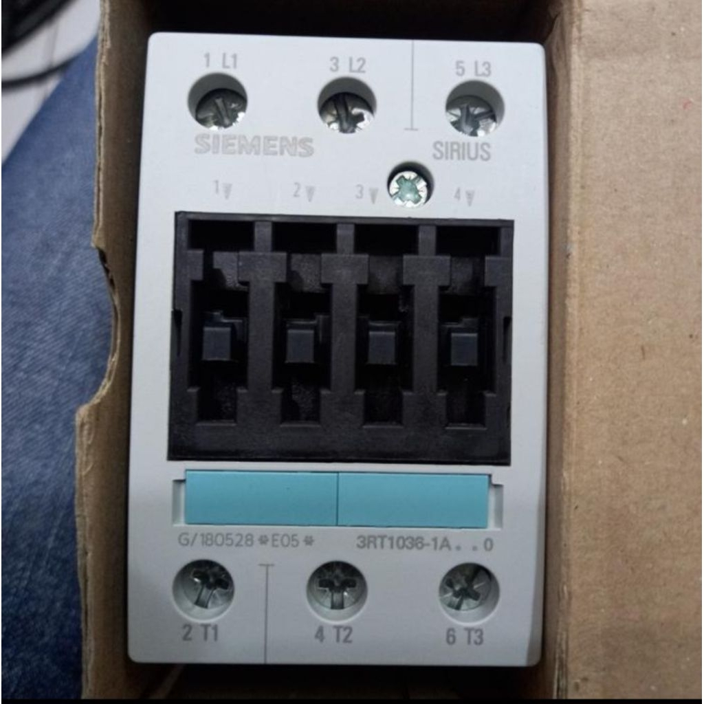 KONTAKTOR/CONTACTOR SIEMENS 3RT1036-1AP00 220V/3RT1036-1AP00 SIEMENS ORIGINAL