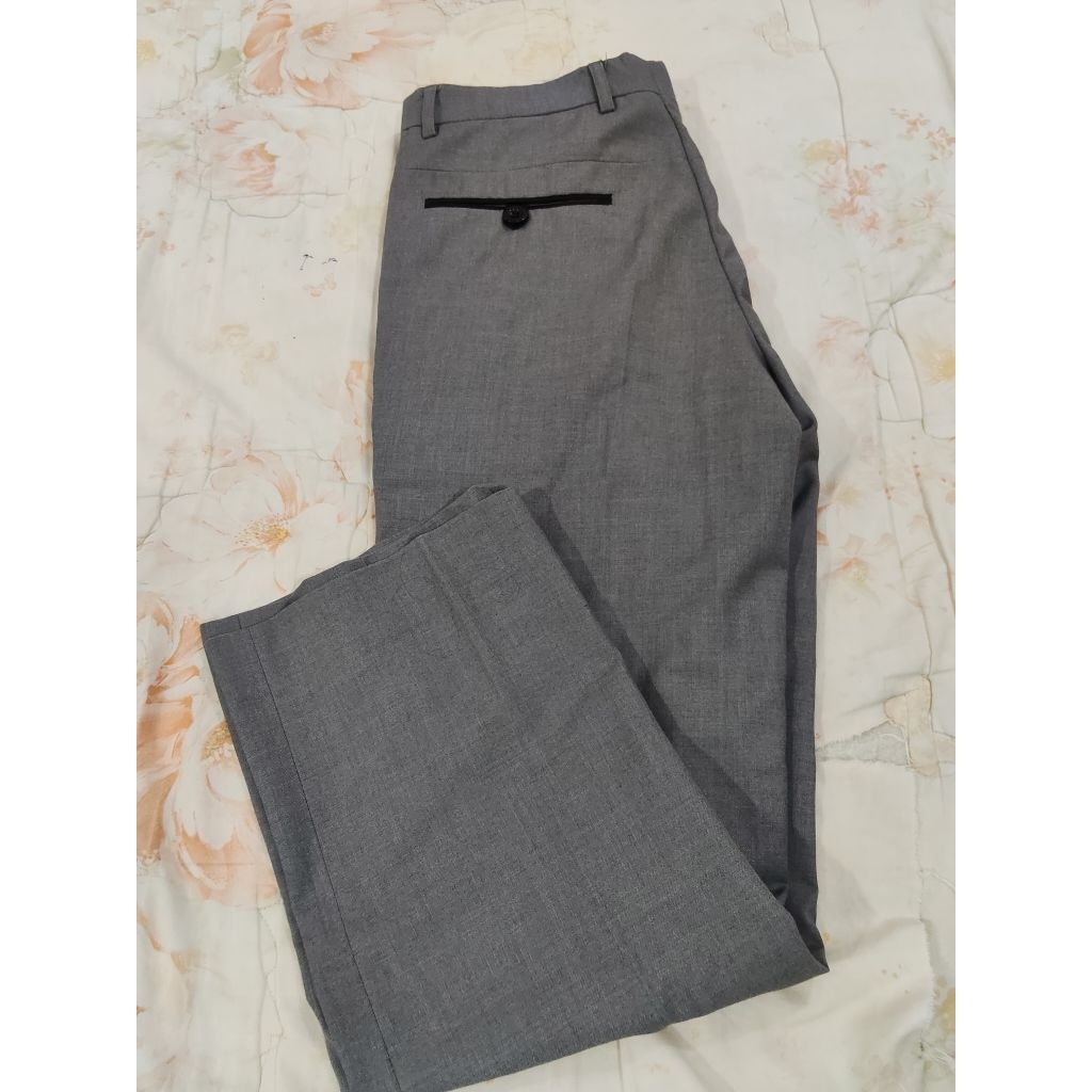 celana panjang pria size 32 Preloved