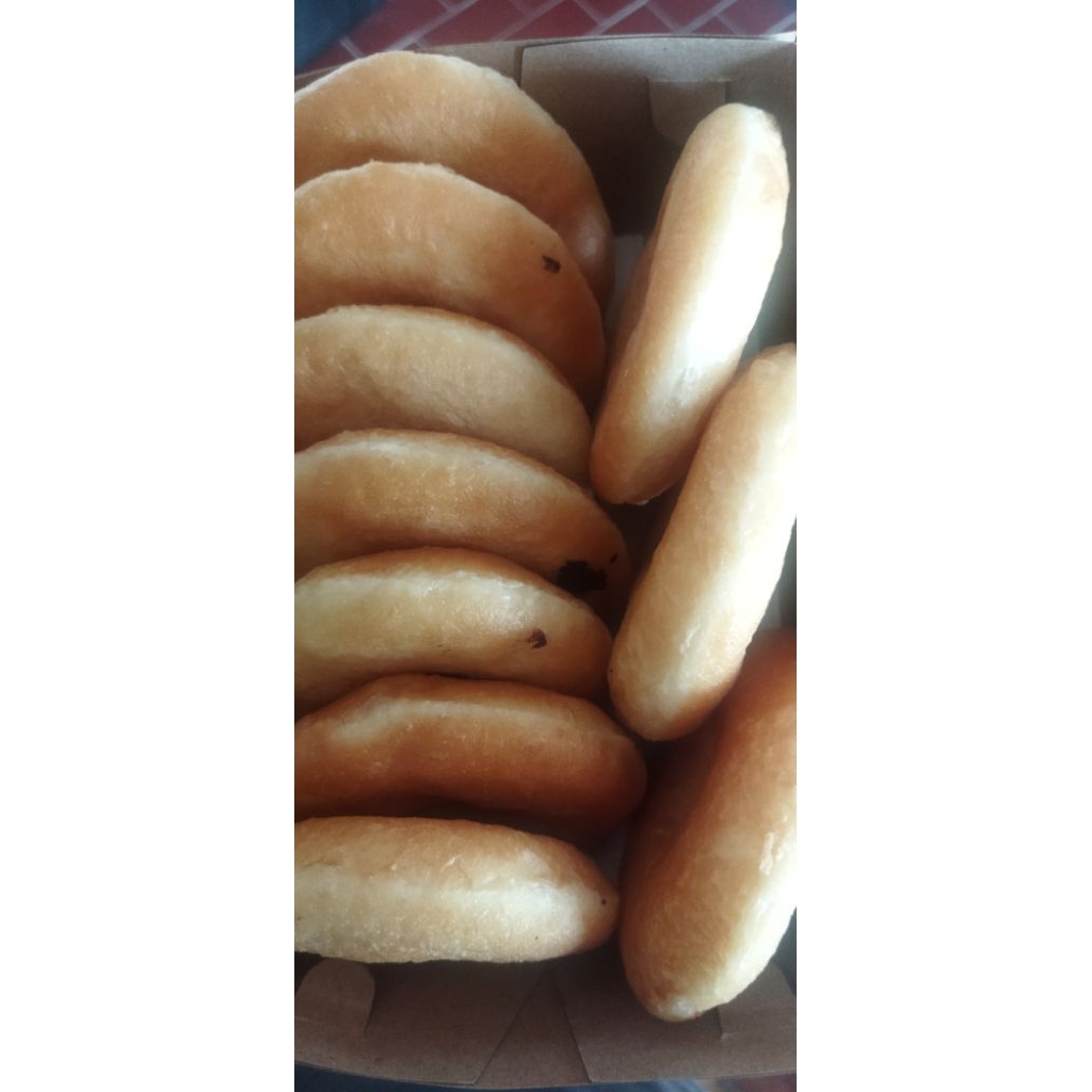 

Donat Susu Premium Topping Gula